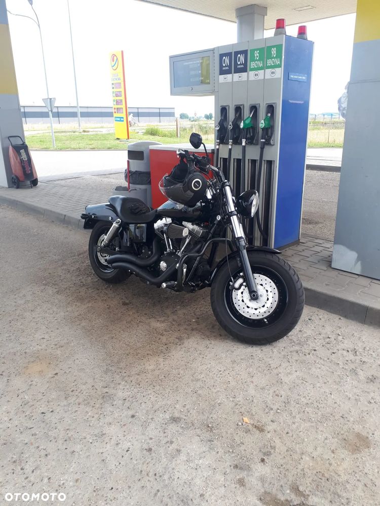 Harley-Davidson Dyna Fat Bob - 1