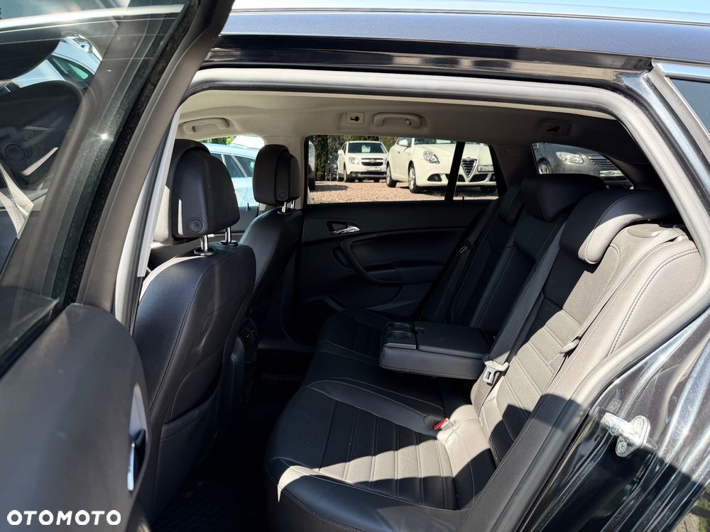 Opel Insignia 1.6 Turbo Sport - 13