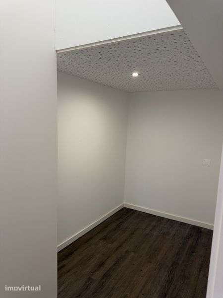 T2 em canidelo/Gaia - Grande imagem: 4/8