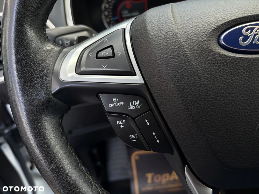 Ford S-Max 2.0 EcoBoost Titanium - 22