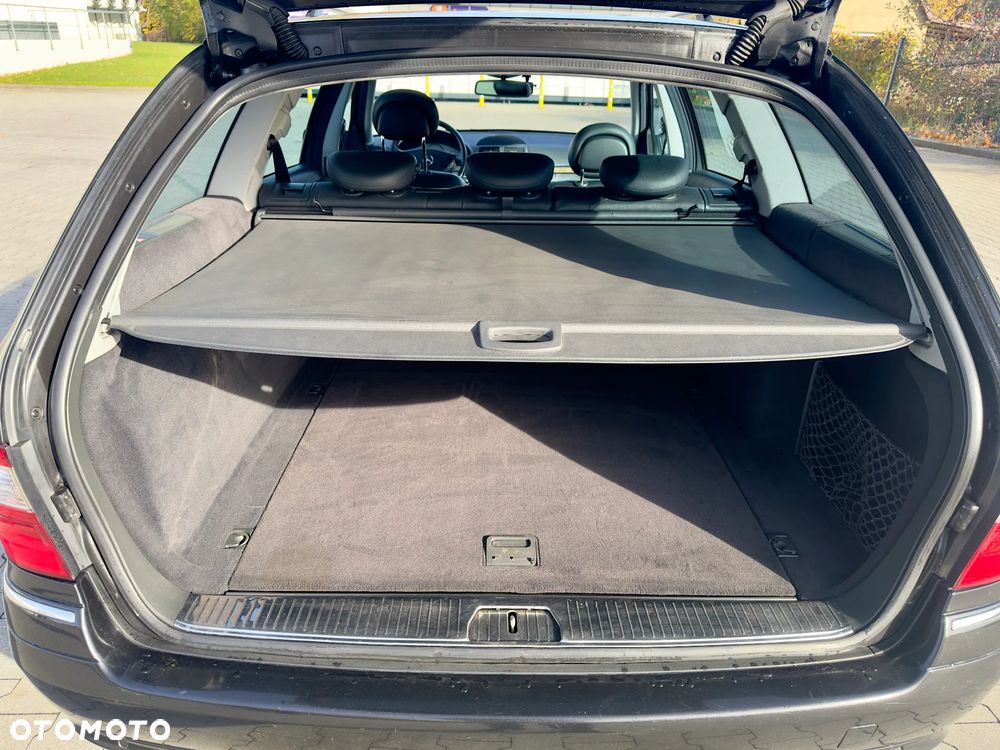 Mercedes-Benz Klasa E - 22