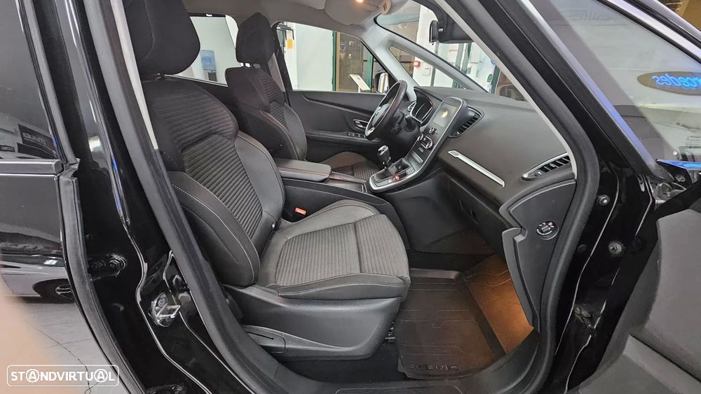 Renault Grand Scénic BLUE dCi 120 LIMITED - 19