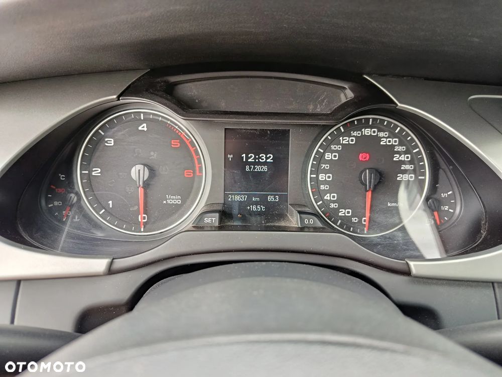 Audi A4 Limousine 2.0 TDI - 8