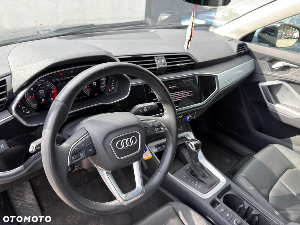Audi Q3 Sportback 35 TDI S tronic S line - 9