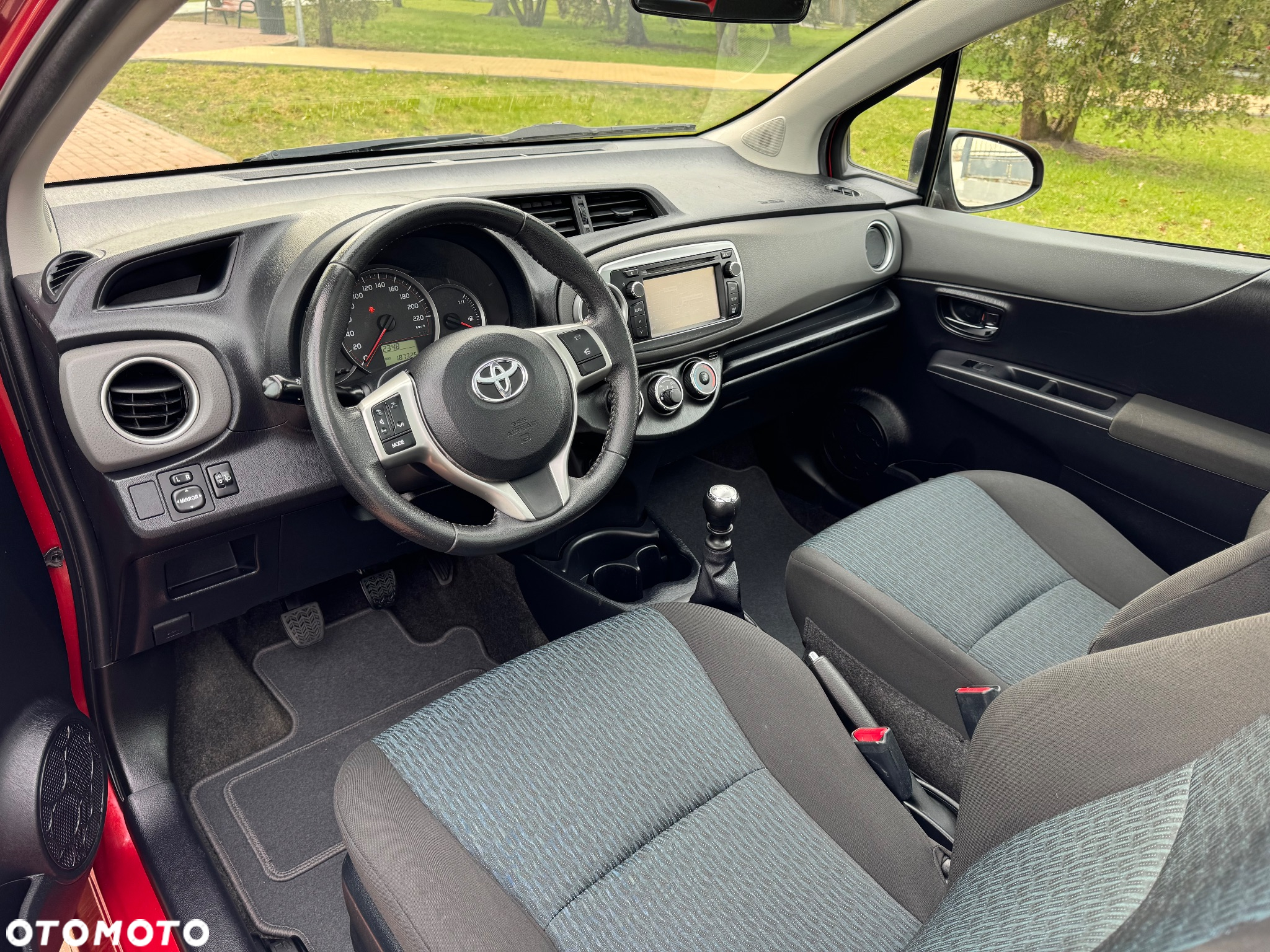 Toyota Yaris 1.4 D-4D - 5