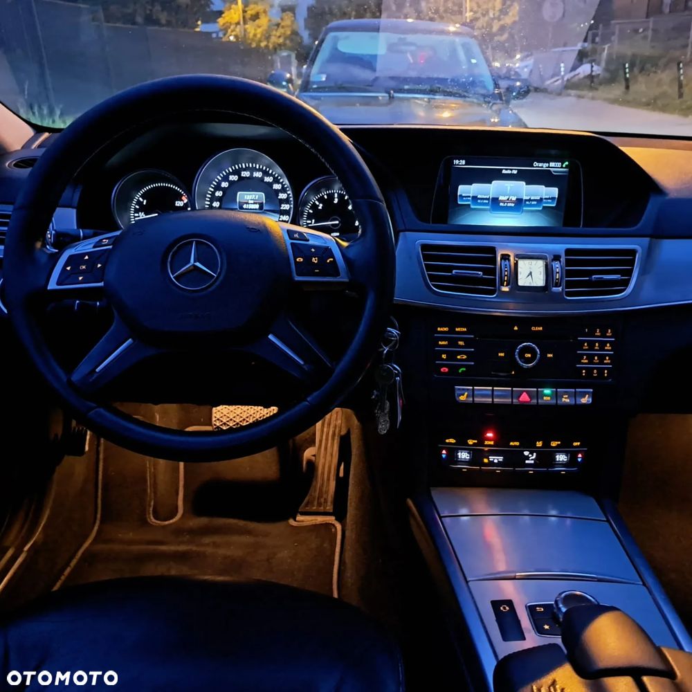Mercedes-Benz Klasa E 200 BlueTEC 7G-TRONIC Classic - 5