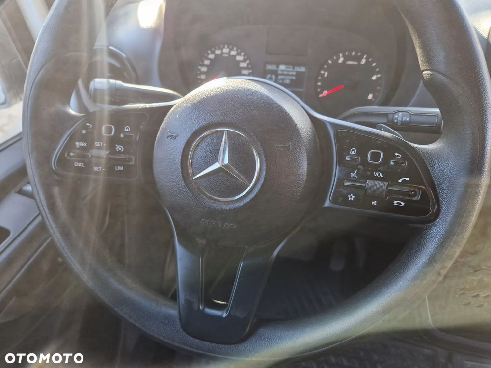Mercedes-Benz SPRINTER - 9