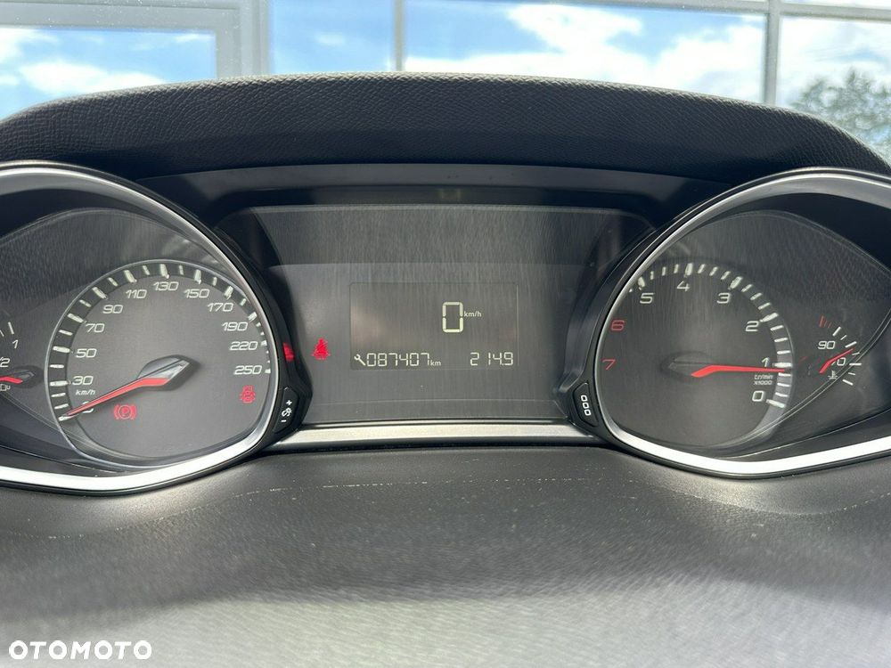 Peugeot 308 1.2 PureTech Allure Pack S&S - 15