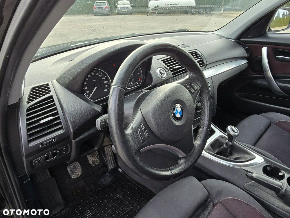 BMW Seria 1 - 13