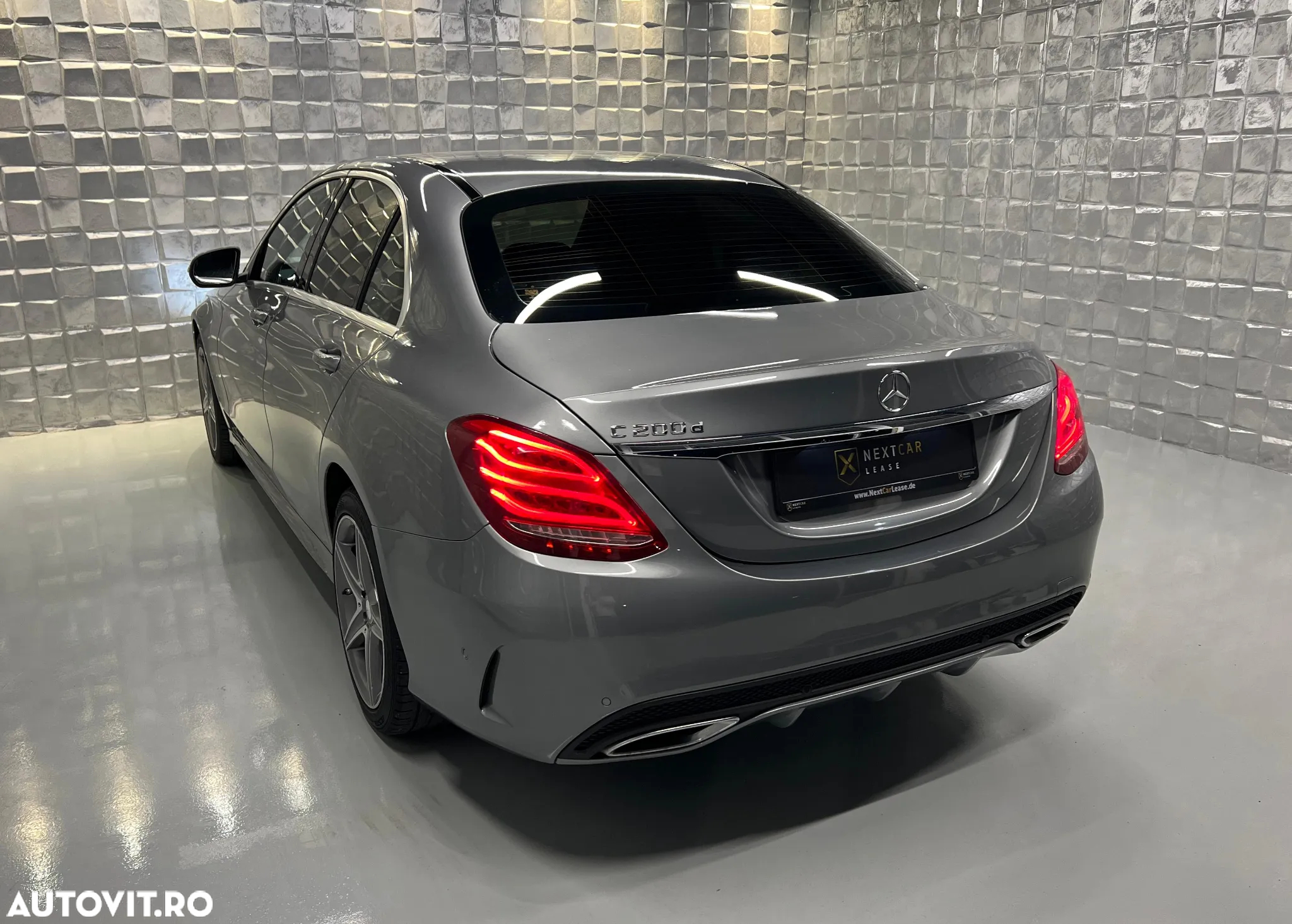 Mercedes-Benz C - 6