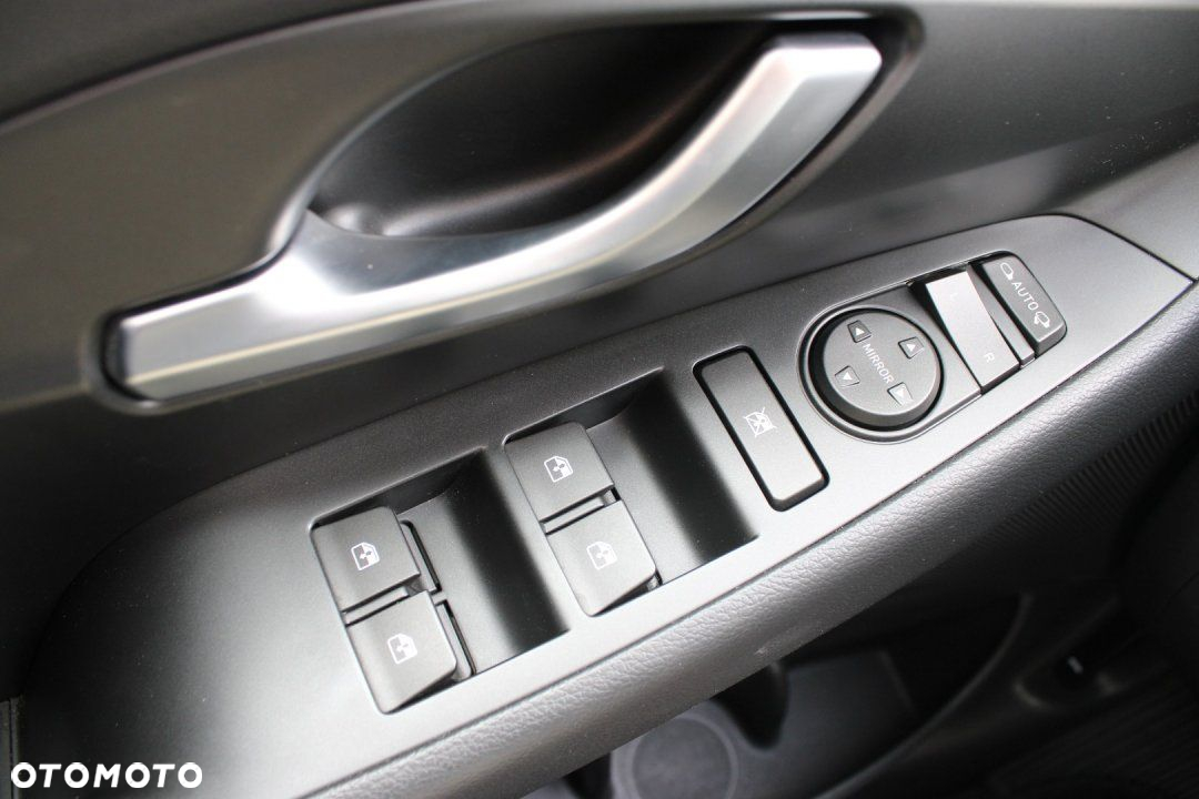 Hyundai i30 - 12