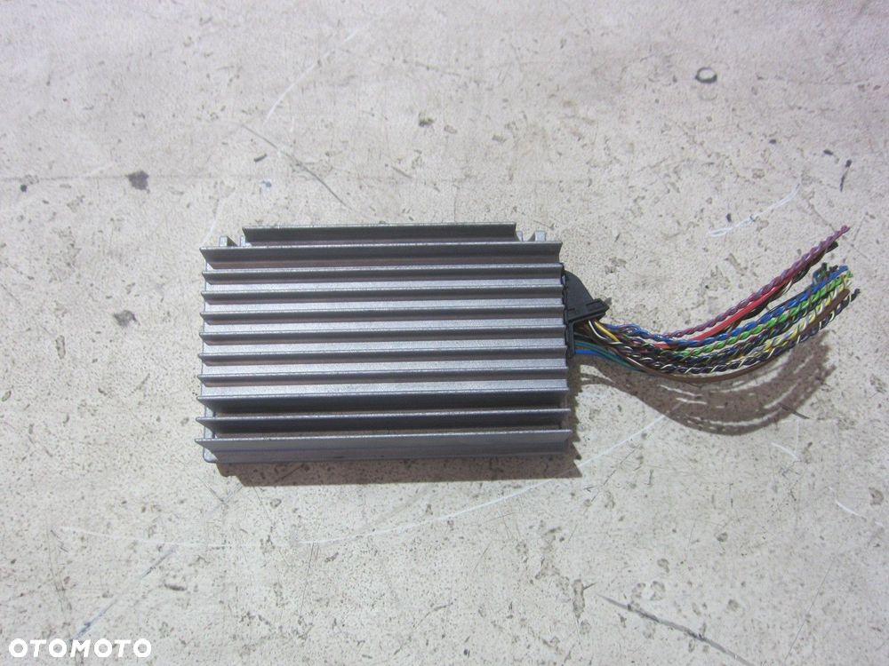 BMW X3 F25 MODUŁ WZMACNIACZ AUDIO HIFI 9275578 65129275578 2622680 WIĄZKA - 2