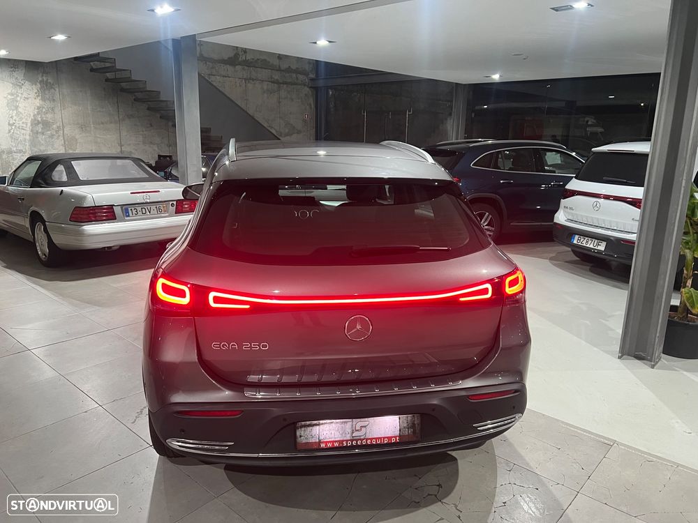 Mercedes-Benz EQA 250 Progressive - 4