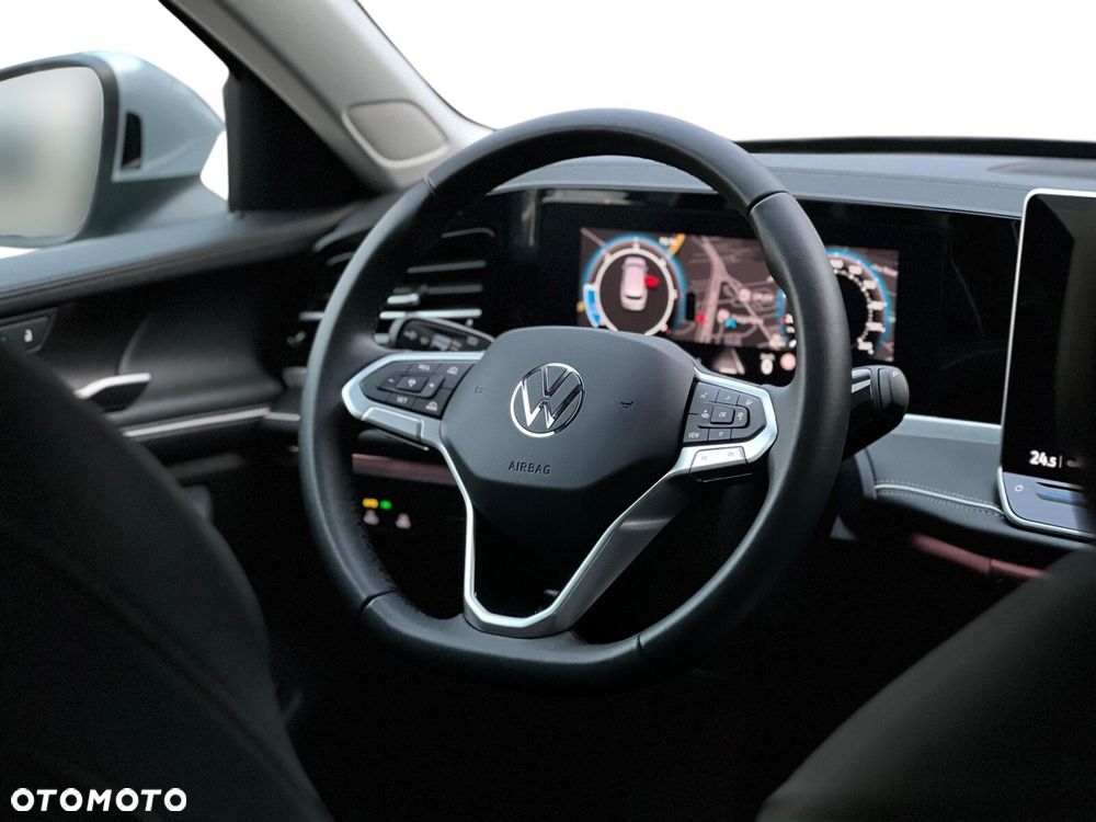 Volkswagen Passat Variant - 23