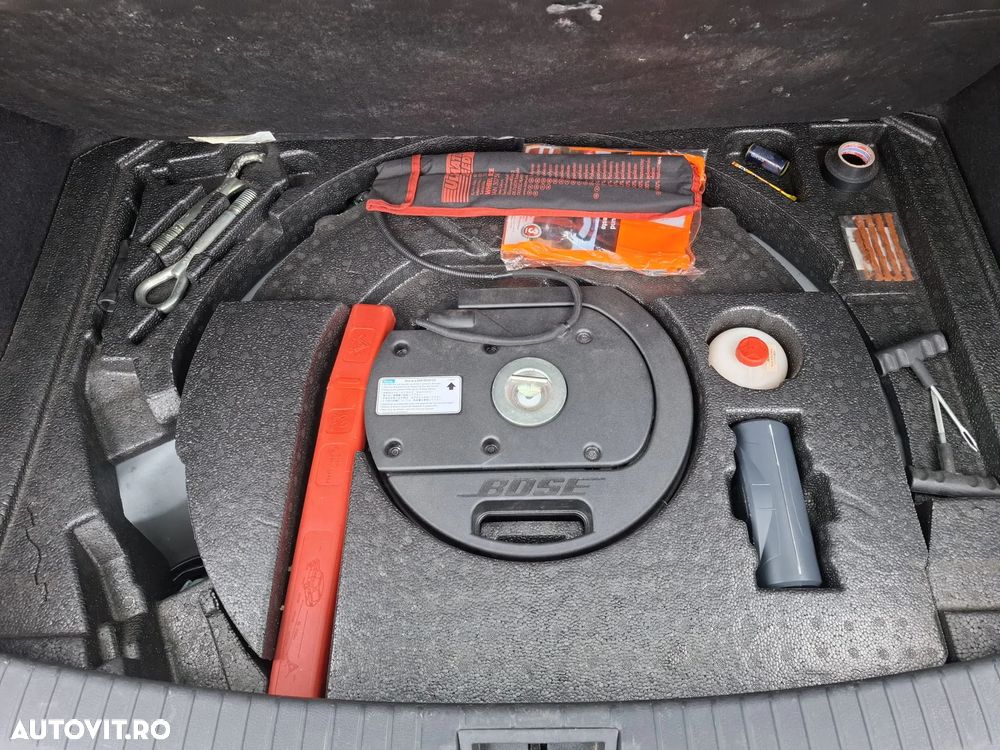 Nissan Qashqai 2.0 DCI DPF Tekna - 11