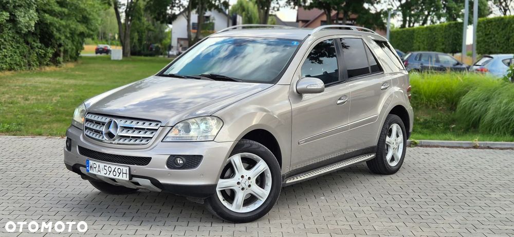 Mercedes-Benz ML 320 CDI 4Matic 7G-TRONIC Edition 10