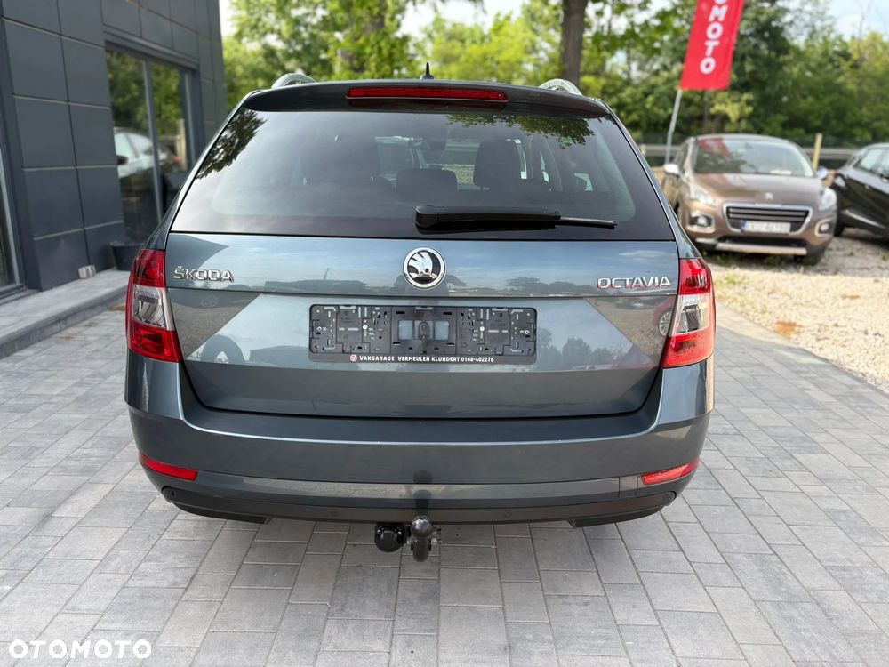 Skoda Octavia 1.5 TSI ACT Clever DSG - 5