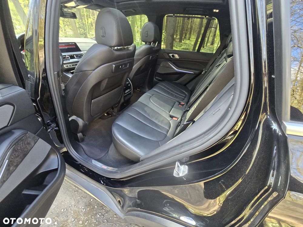 BMW X5 xDrive40i xLine - 17