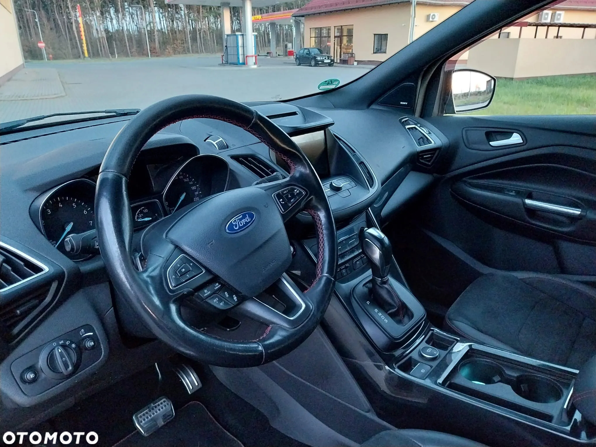 Ford Kuga 1.5 EcoBoost 4x4 ST-Line - 13