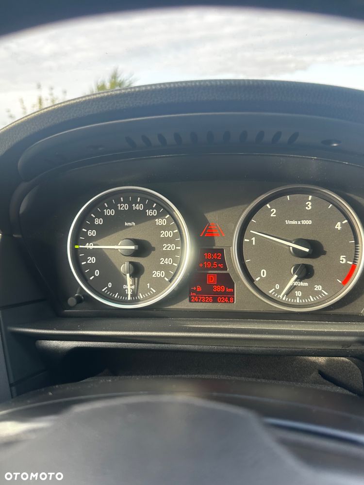 BMW Seria 5 - 21
