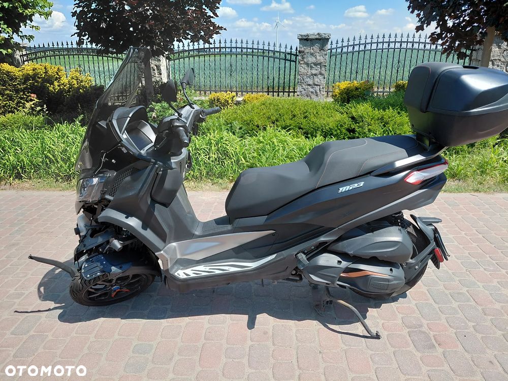 Piaggio MP-3 - 3