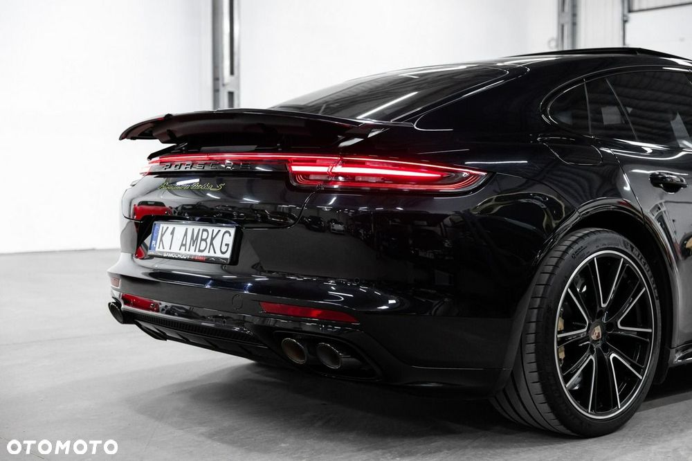 Porsche Panamera Turbo S E-Hybrid - 14