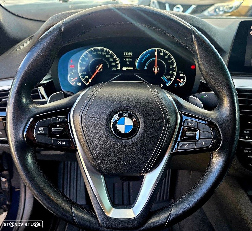 BMW 530 e iPerformance Line Sport - 12