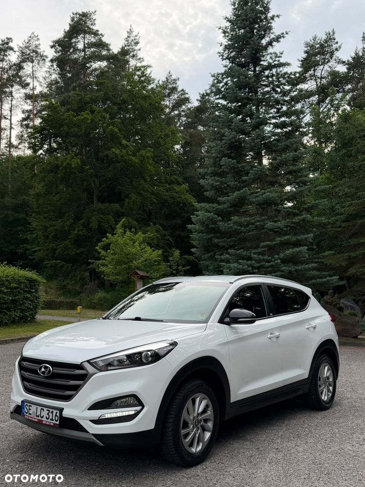 Hyundai Tucson blue 1.6 GDi 2WD Passion - 2