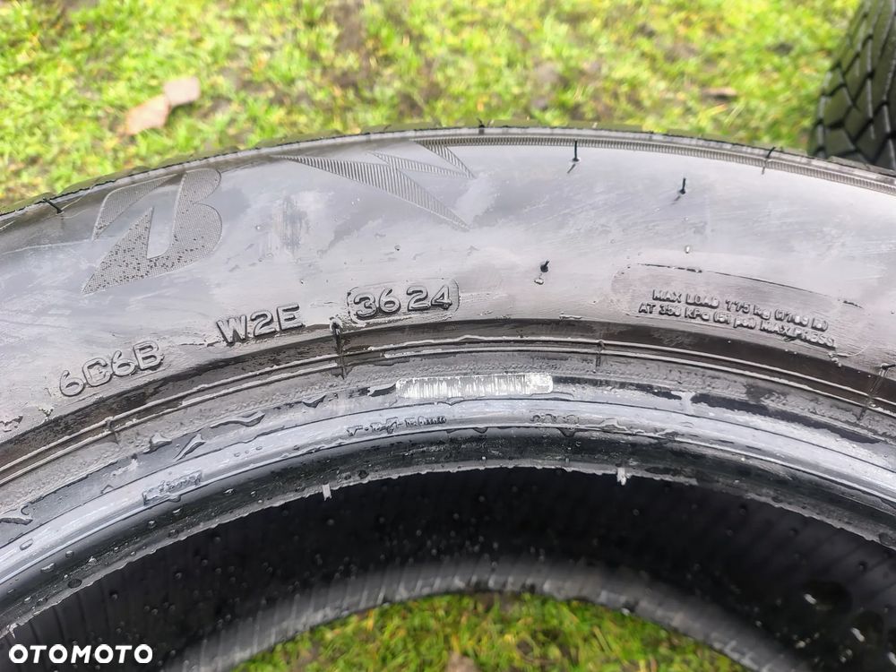 Opony zimowe 235/55 R17 - 4