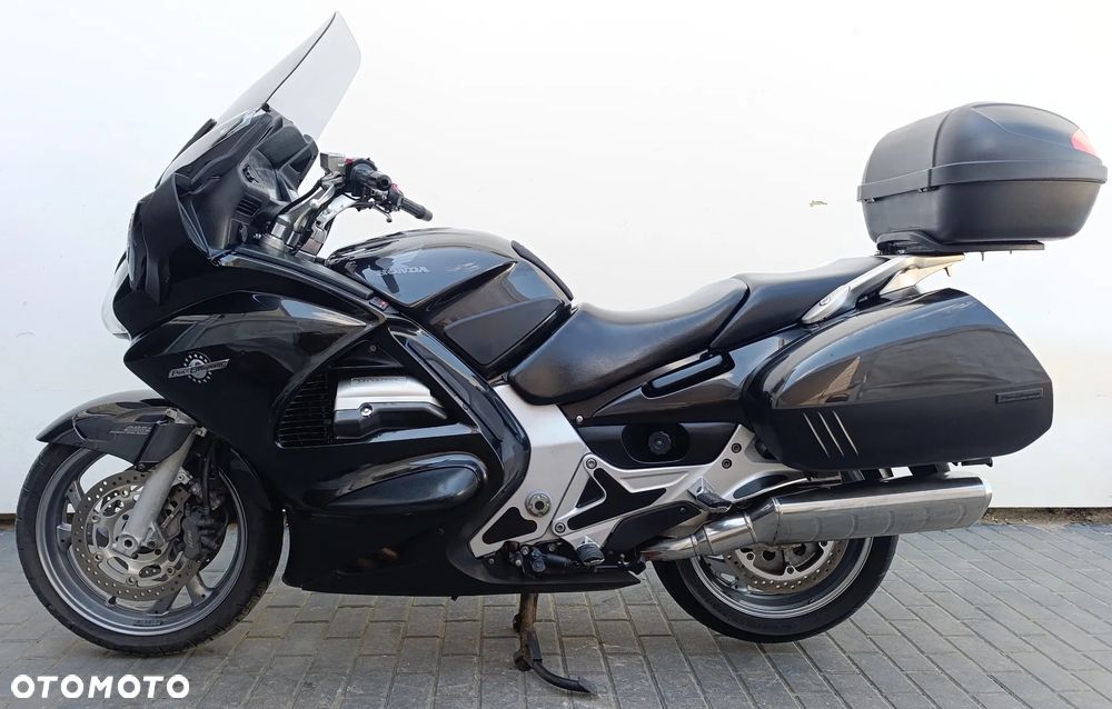 Honda ST - 4