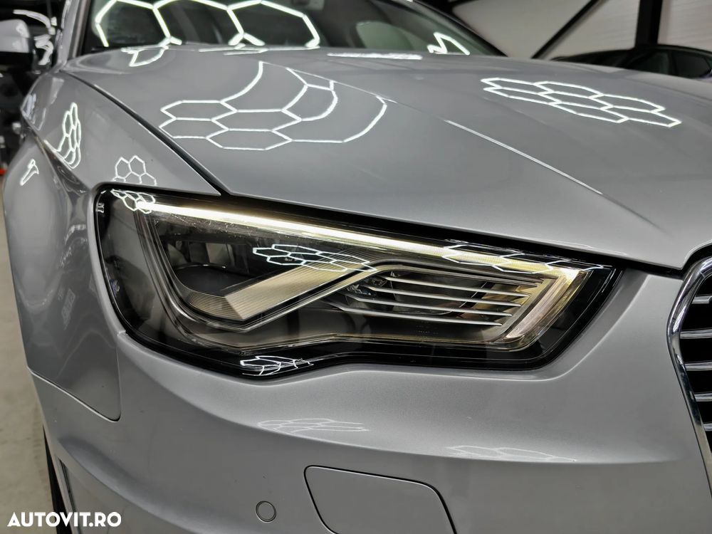 Audi A3 1.4 TFSI Sportback e-tron Ambiente - 35