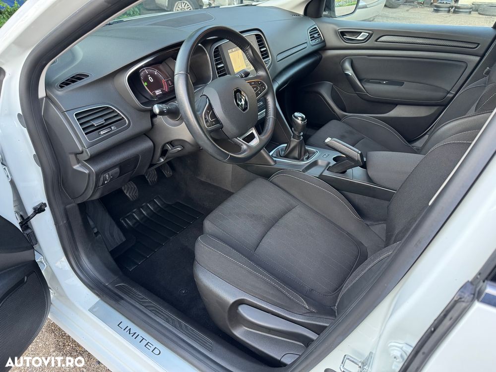 Renault Megane BLUE dCi Limited - 28