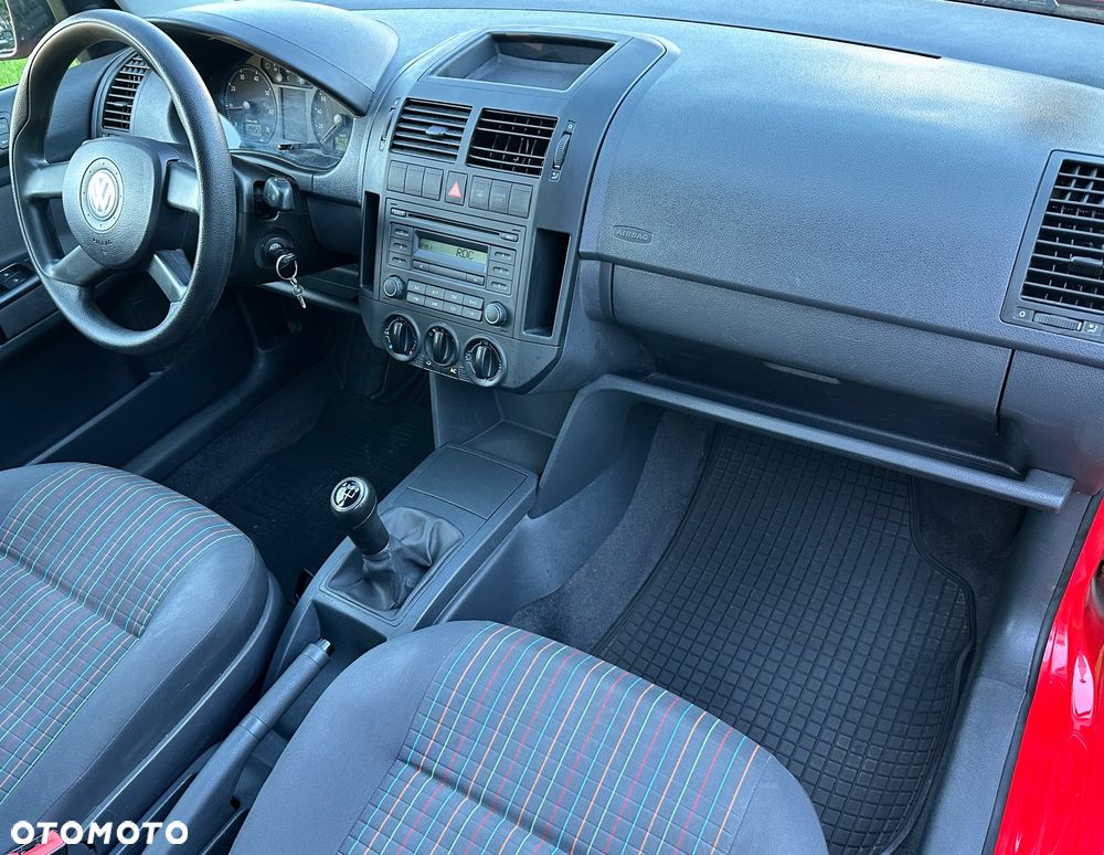 Volkswagen Polo 1.2 Tour - 5