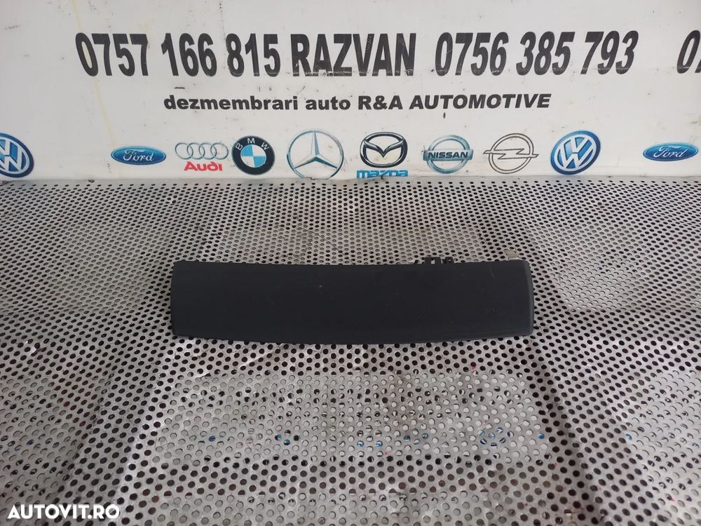 Stop Suplimentar Frana Luneta Audi A8 4H D4 An 2010-2011-2012-2013-2014-2015-2016-2017 Dezmembrez A - 1