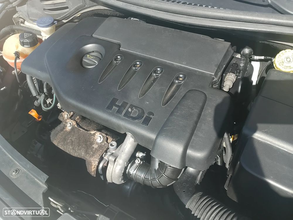 Peugeot 207 1.4 HDi Trendy - 12