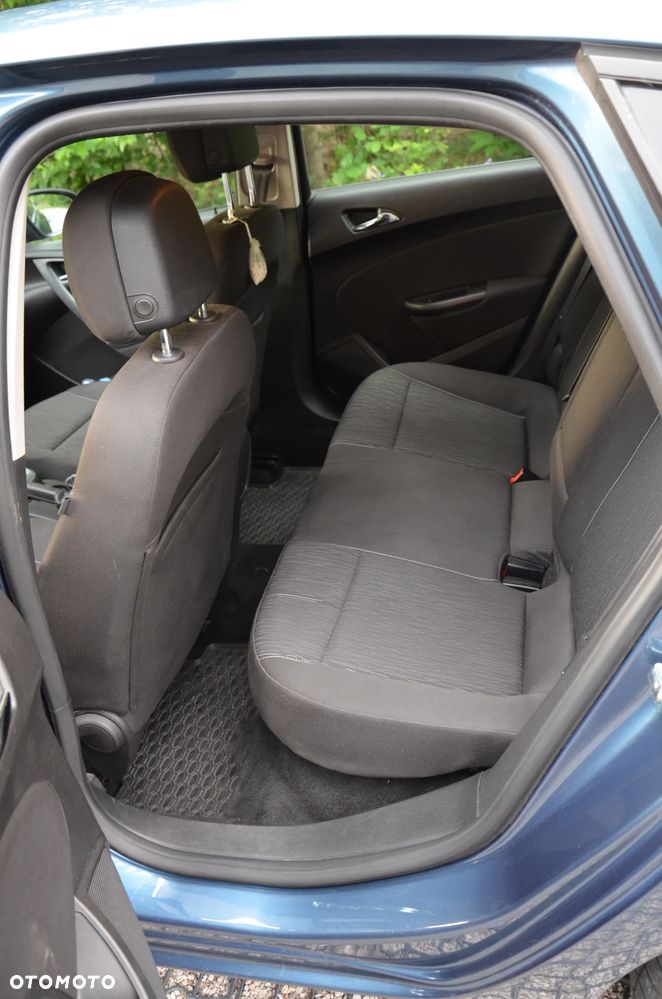 Opel Astra 1.6 Active - 15