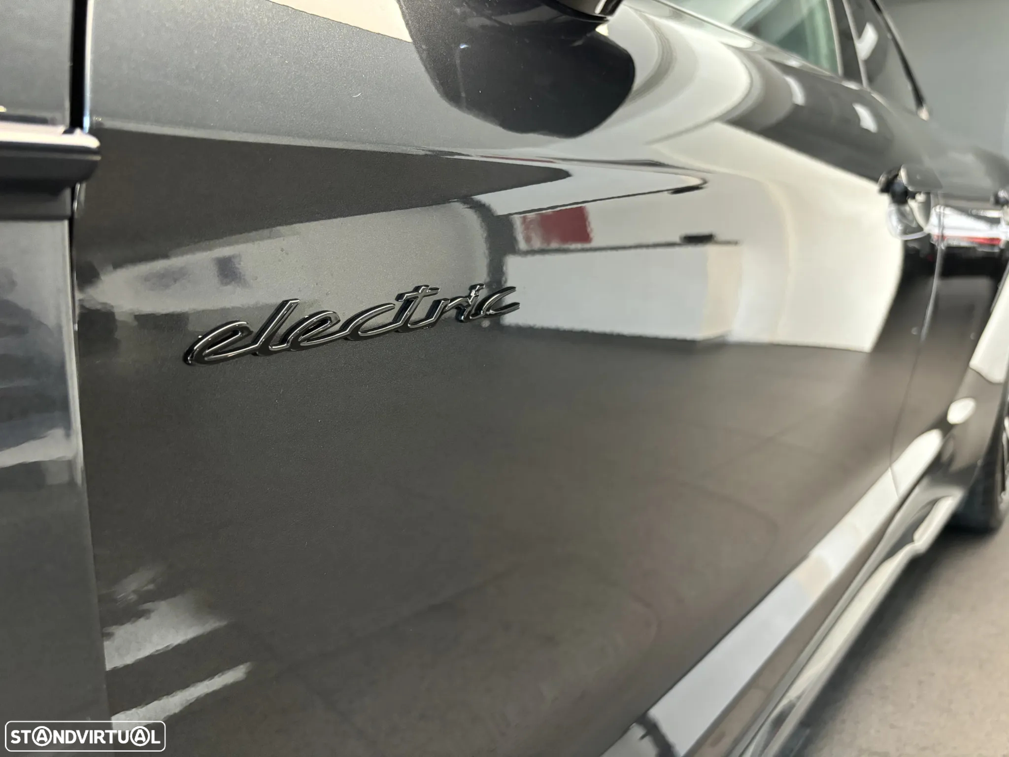 Porsche Taycan Sport Turismo Turbo S - 13
