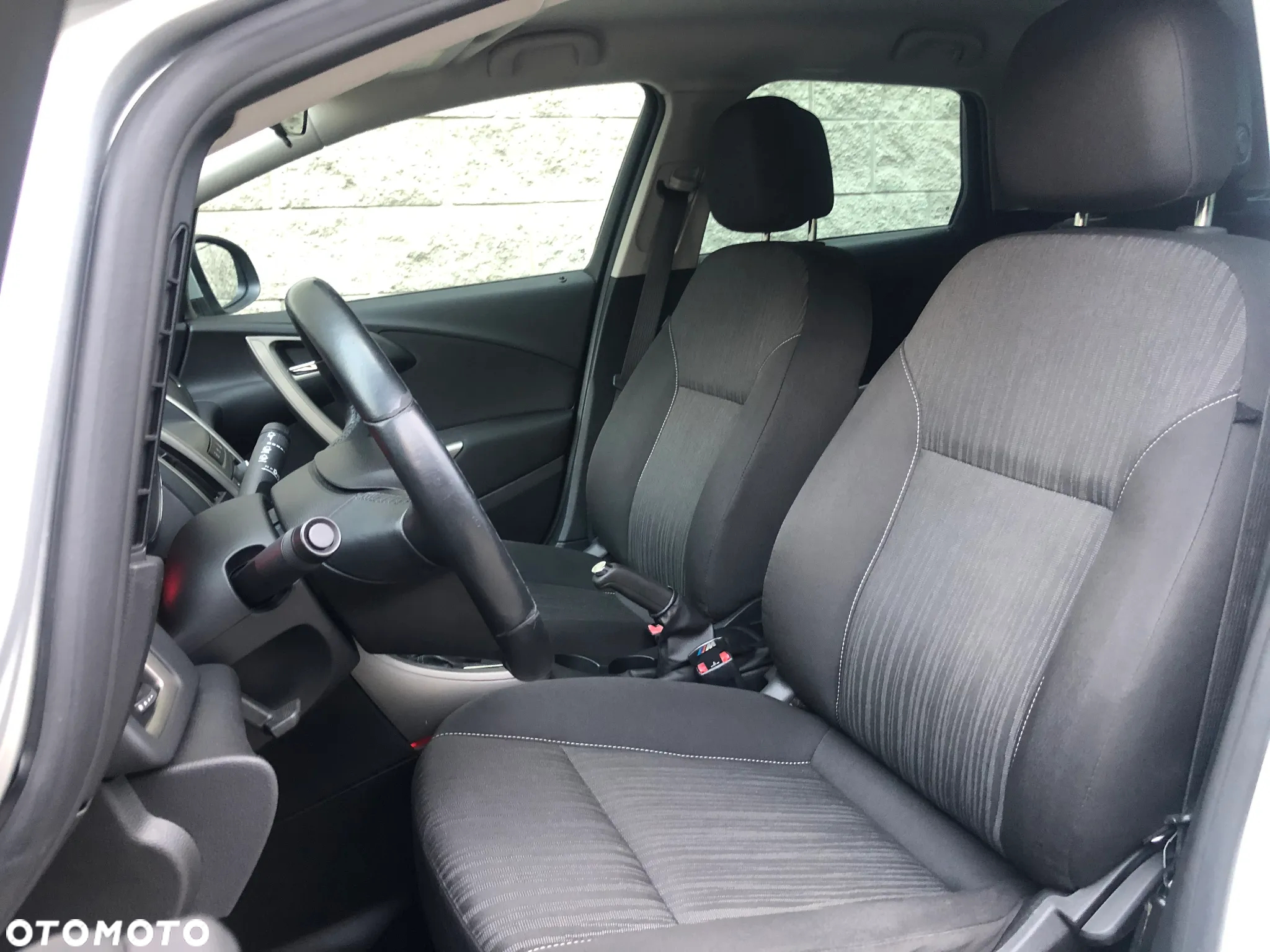Opel Astra 1.4 Turbo Design Edition - 17