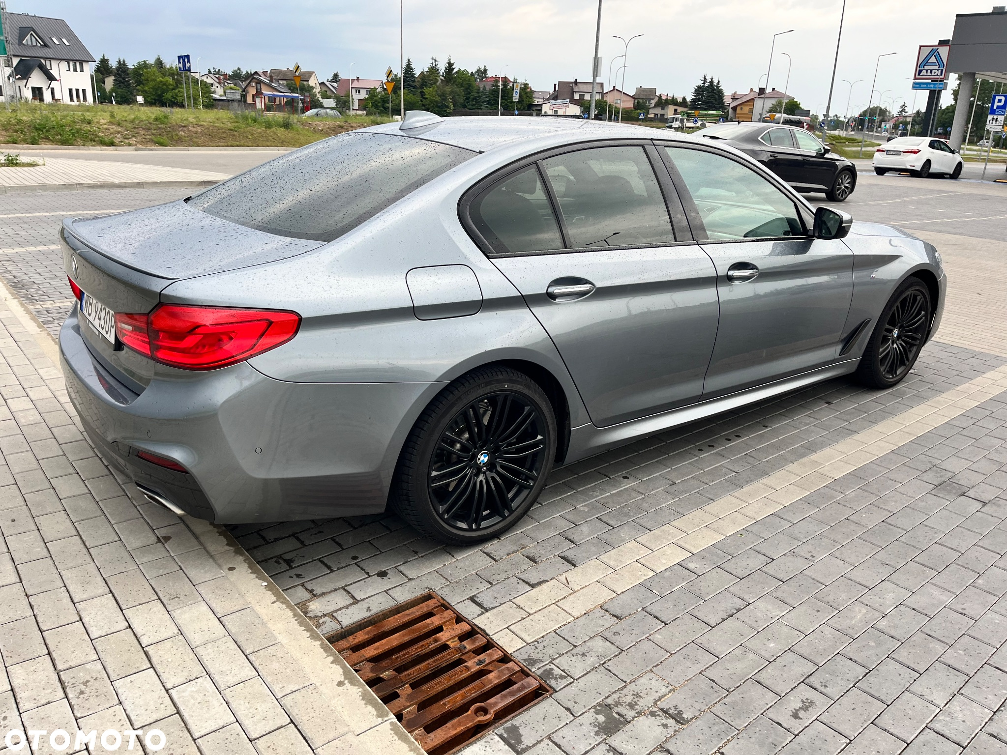 BMW Seria 5 520d M Sport - 3
