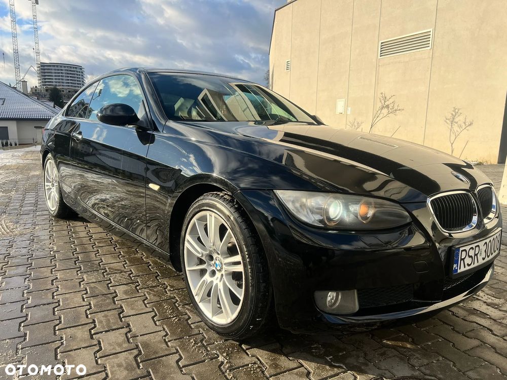 BMW Seria 3 320i - 27