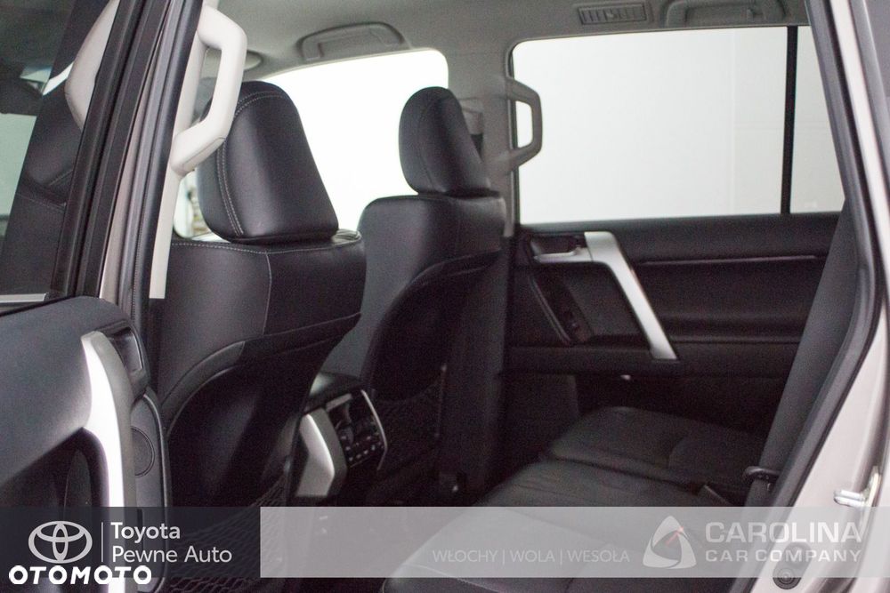 Toyota Land Cruiser - 14