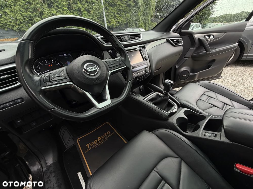 Nissan Qashqai 1.6 DIG-T Tekna+ - 19