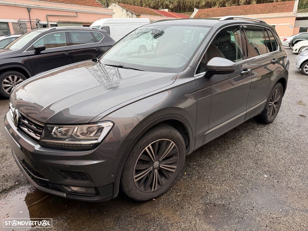 VW Tiguan 2.0 TDI Highline - 6