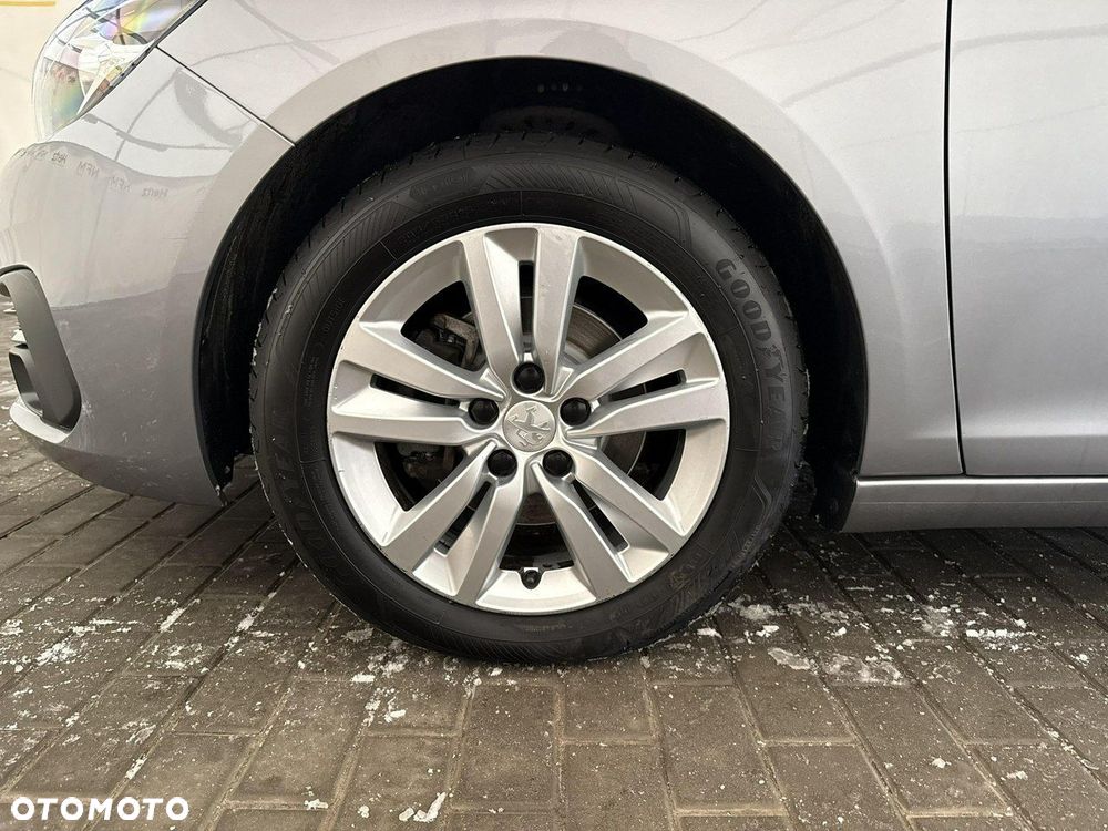 Peugeot 308 - 20
