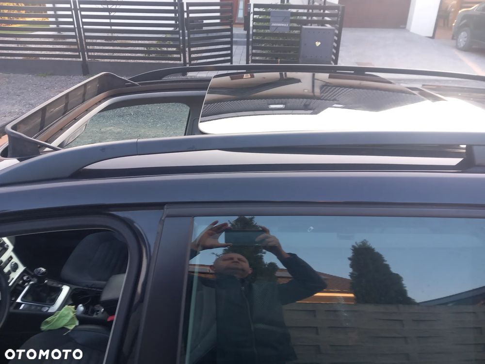 Volkswagen Passat 2.0 TDI Comfortline - 6