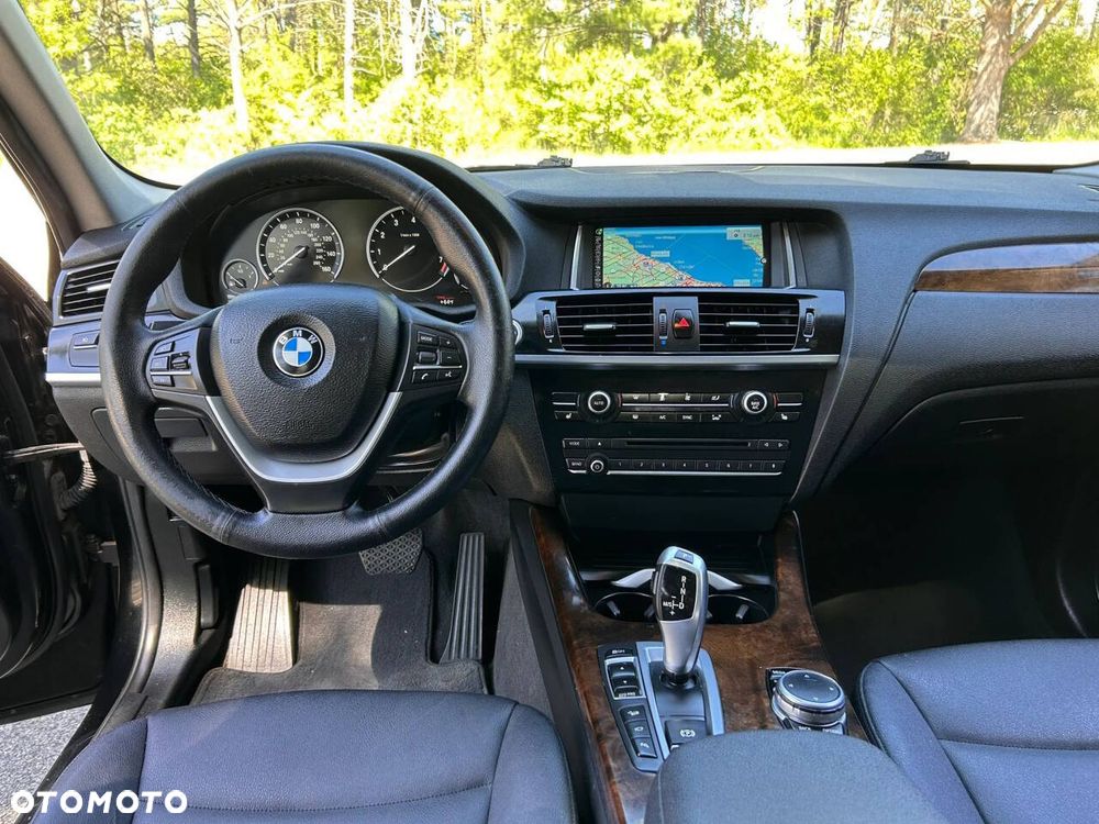 BMW X3 xDrive28i xLine - 16