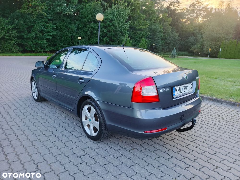 Skoda Octavia 1.4 TSI IMPULS EDITION - 30