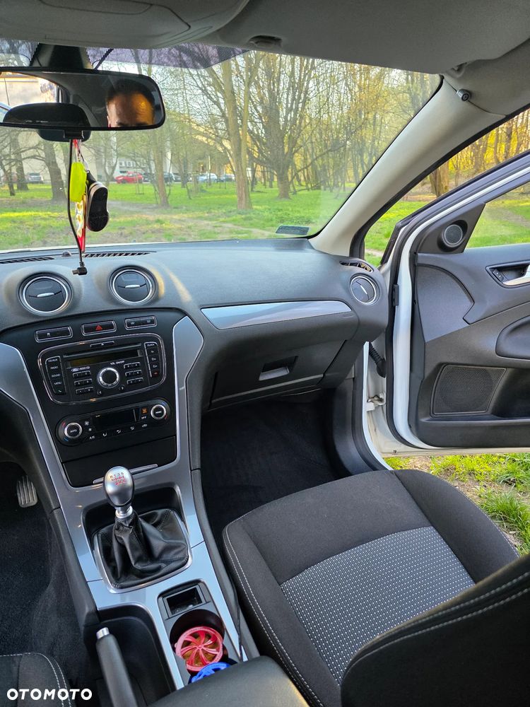 Ford Mondeo 2.0 TDCi Gold X Plus - 9