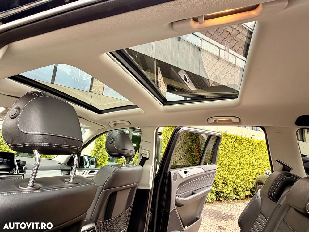 Mercedes-Benz GLS - 31