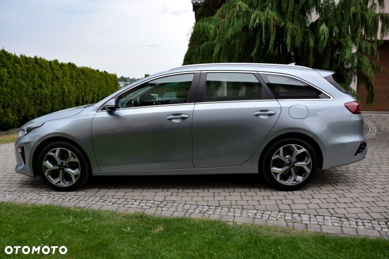 Kia Ceed 1.4 T-GDI L Business Line Plus - 26